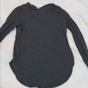 Long sleeve LuluLemon gray crewneck shirt